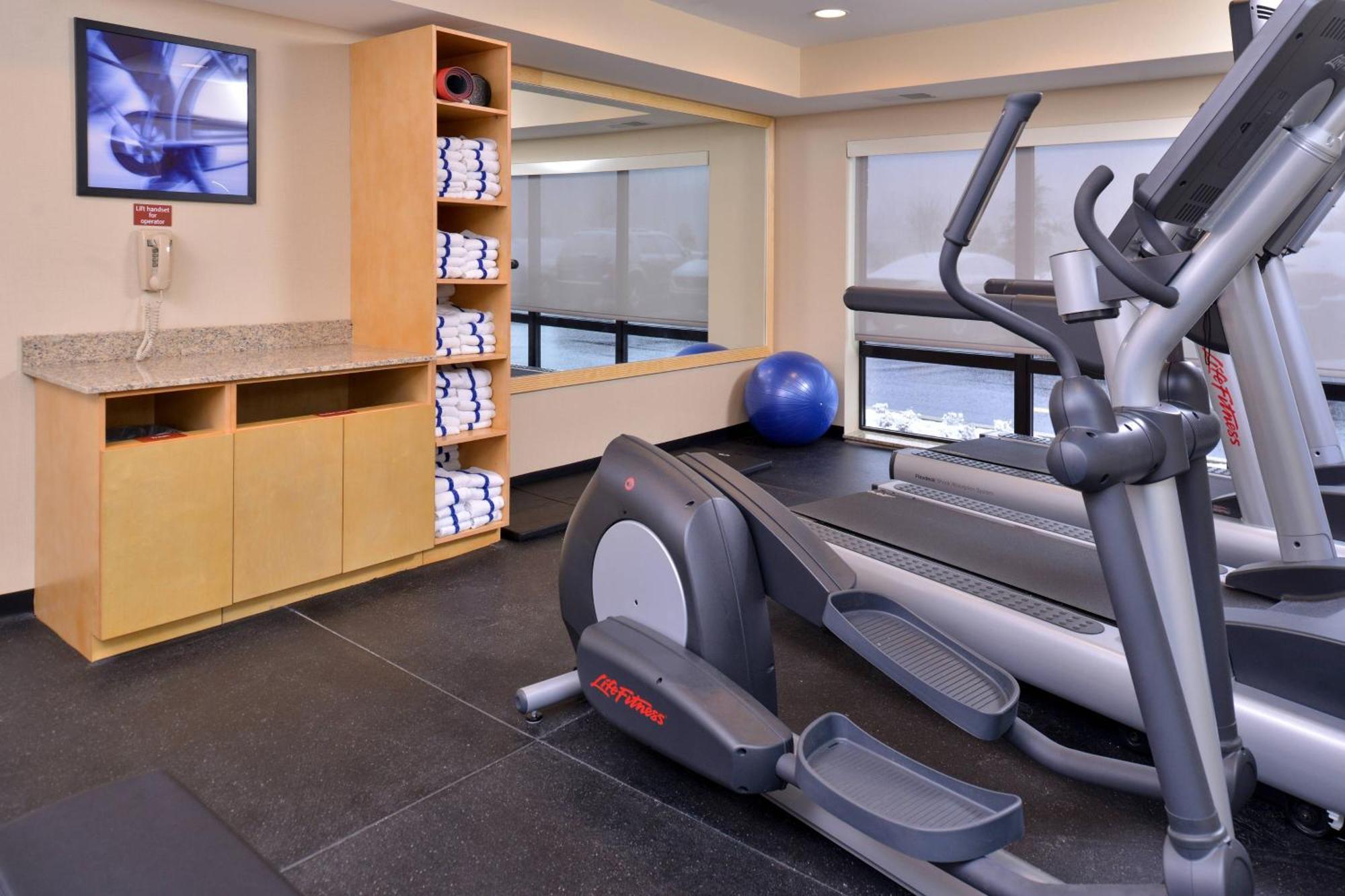Towneplace Suites By Marriott Detroit Commerce Commerce Township Экстерьер фото