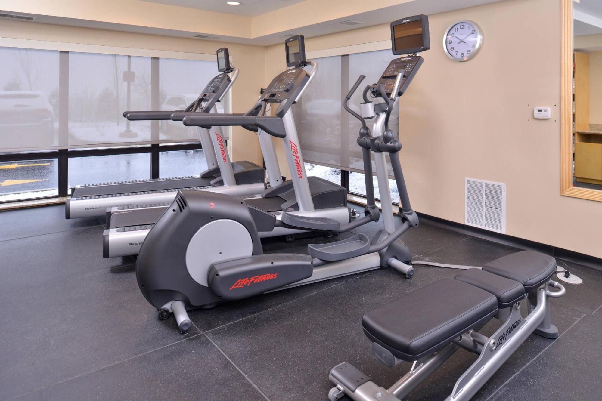 Towneplace Suites By Marriott Detroit Commerce Commerce Township Экстерьер фото