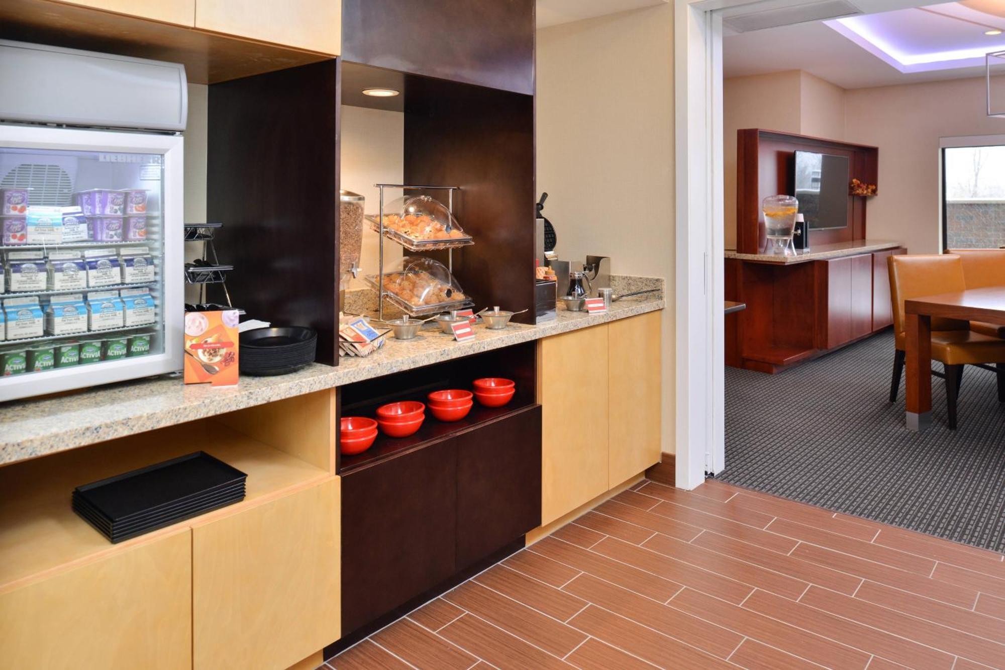 Towneplace Suites By Marriott Detroit Commerce Commerce Township Экстерьер фото